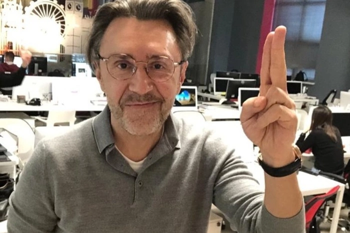 В конфликт Соловьева и Новикова вмешался певец Шнуров