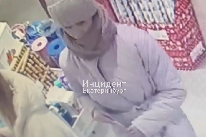 В «Гринвиче» у девушки украли новый iPhone