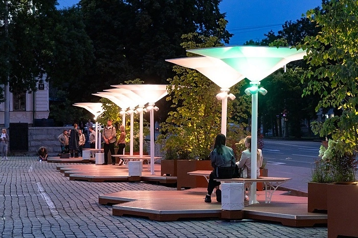 Парковки на Площади 1905 года больше не будет