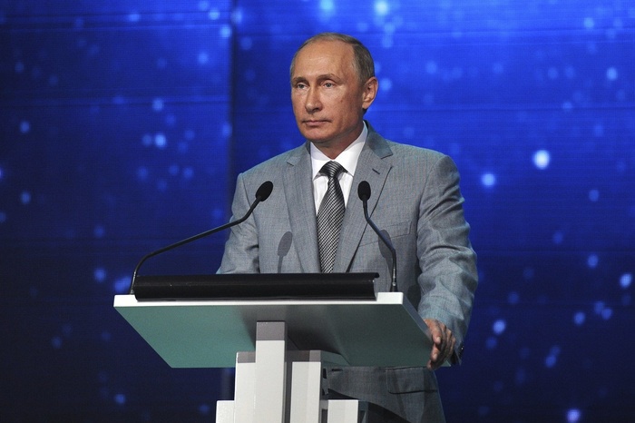 Путин заявил о бесперспективности попыток запугать Россию