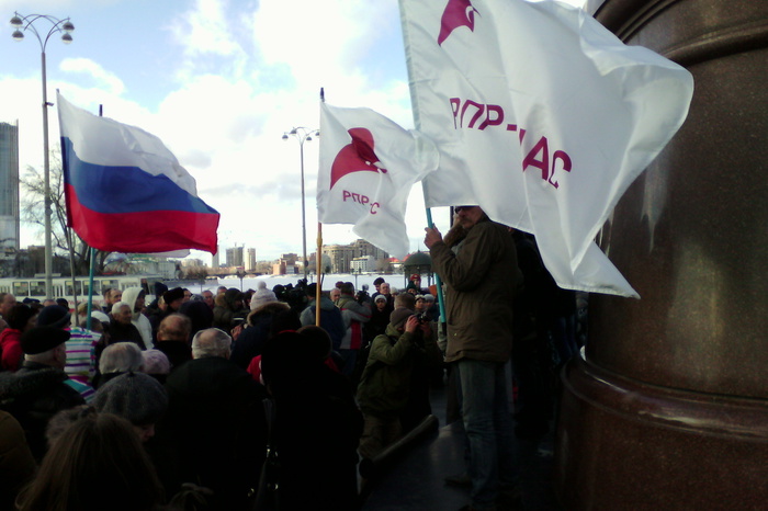 В Екатеринбурге сегодня пройдут пикеты памяти Бориса Немцова