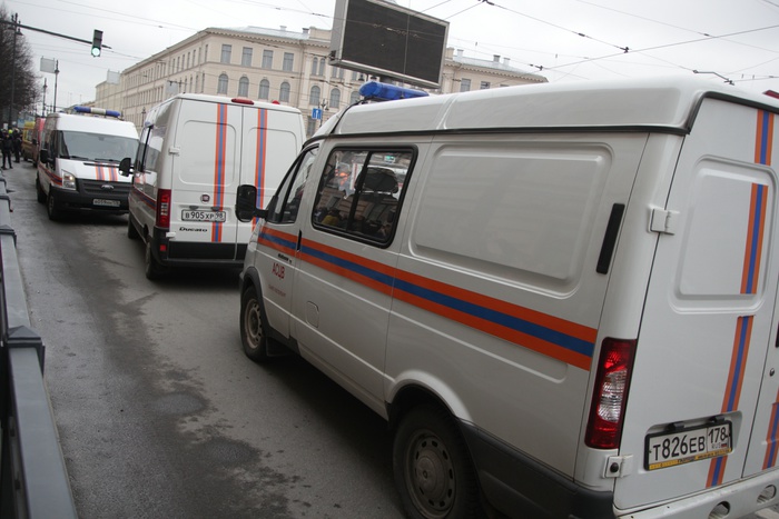 В Екатеринбурге полиция ищет собравшего псевдобомбу