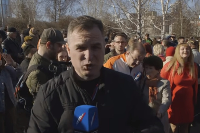 Екатеринбургский журналист собирается судиться с сотрудниками центра «Э»
