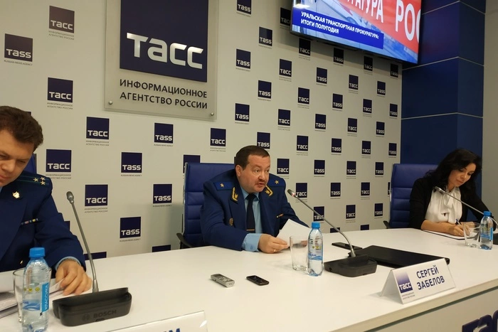 Прокурор: Задержка рейса из-за ожидания резервного борта — вопиющее нарушение