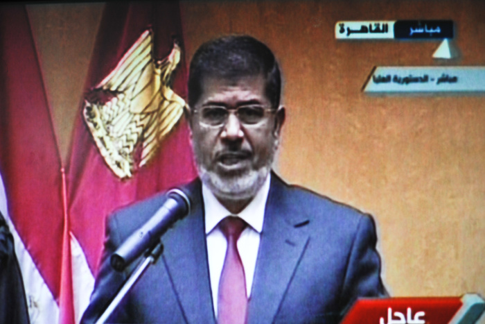 СМИ сообщили о смерти экс-президента Египта Мурси в зале суда