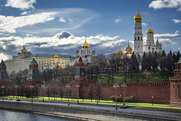 В Кремле отказались комментировать перенос даты окончания Второй мировой войны