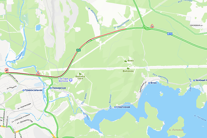 Пермский тракт встал в гигантскую пробку из-за ДТП