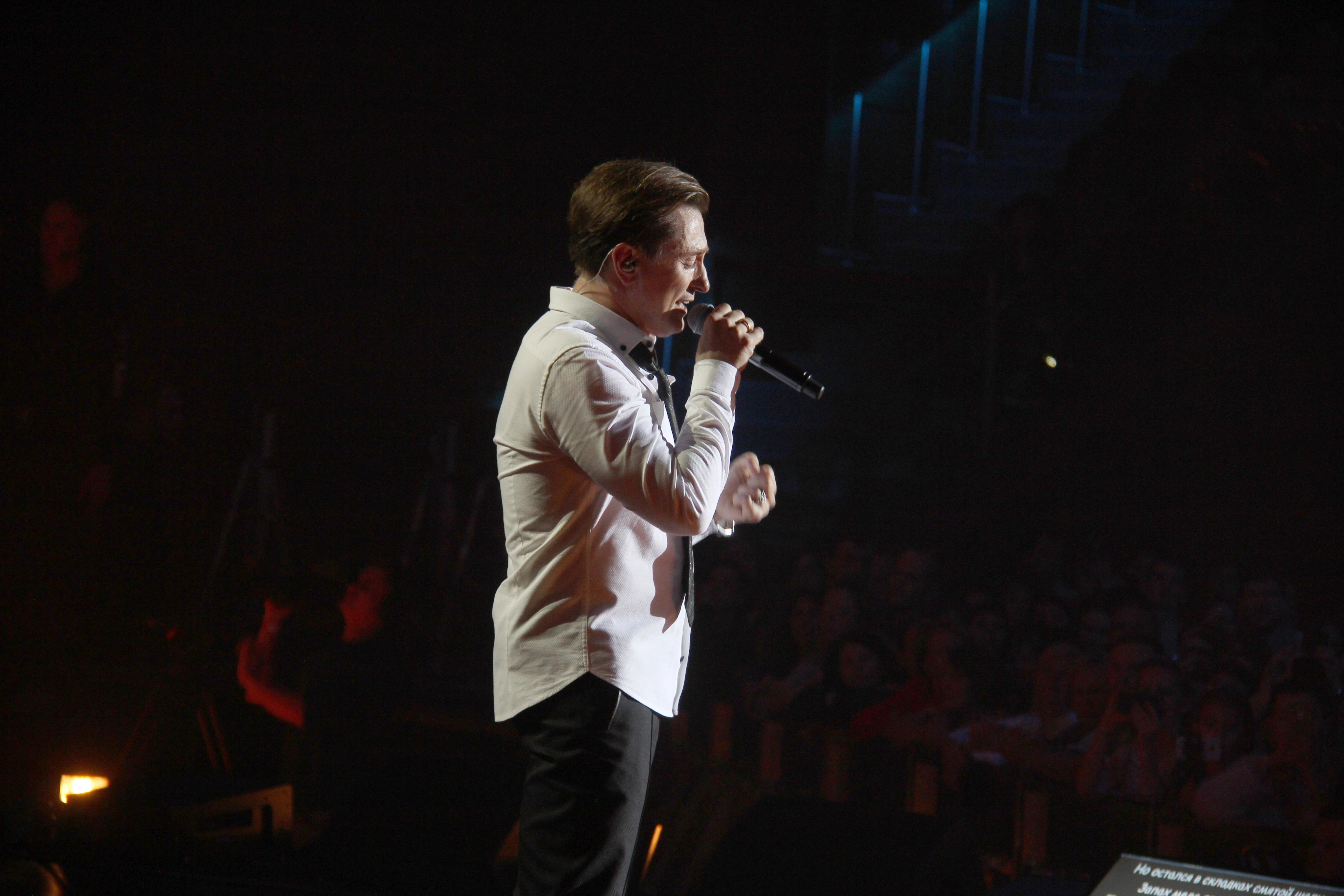 Сергей Безруков в Нижнем Тагиле вновь поддержал храм в Екатеринбурге