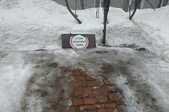 Власти Екатеринбурга напомнили, что сделают с бесхозными автомобилями