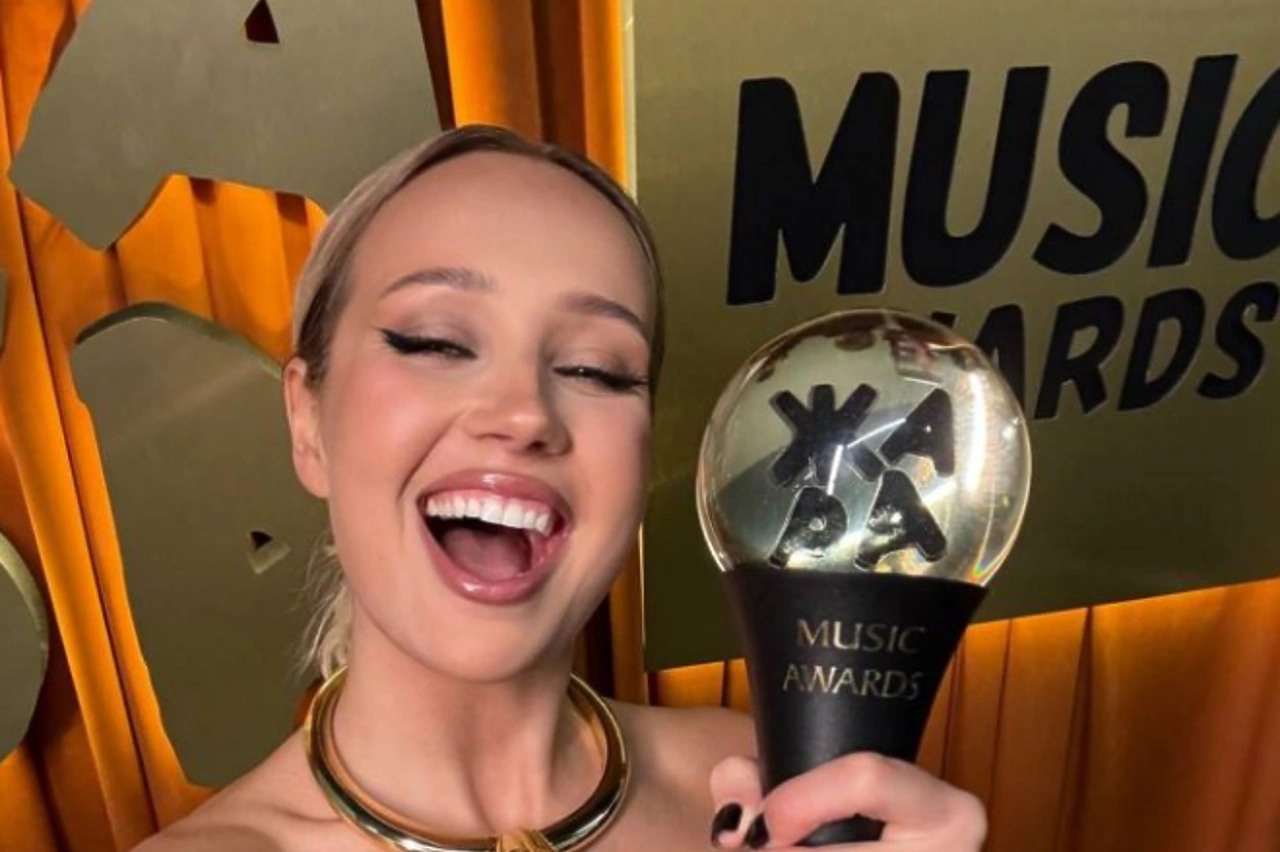 «Под соусом романтики». Бывшая подруга Масленникова обвинила Клаву Коку в краже мужчины