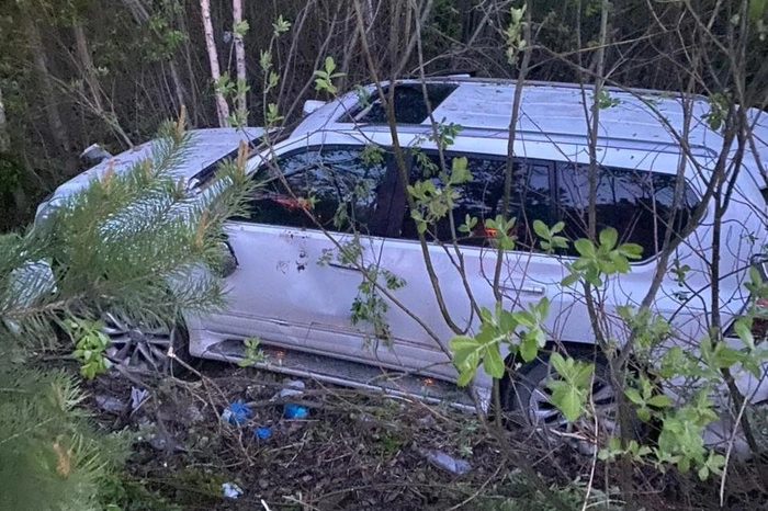 В Екатеринбурге сотрудники ДПС открыли огонь во время погони за близнецами-гонщиками