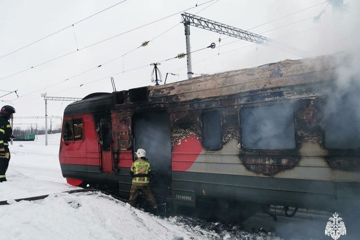 Загорелся один из вагонов электрички Челябинск — Екатеринбург