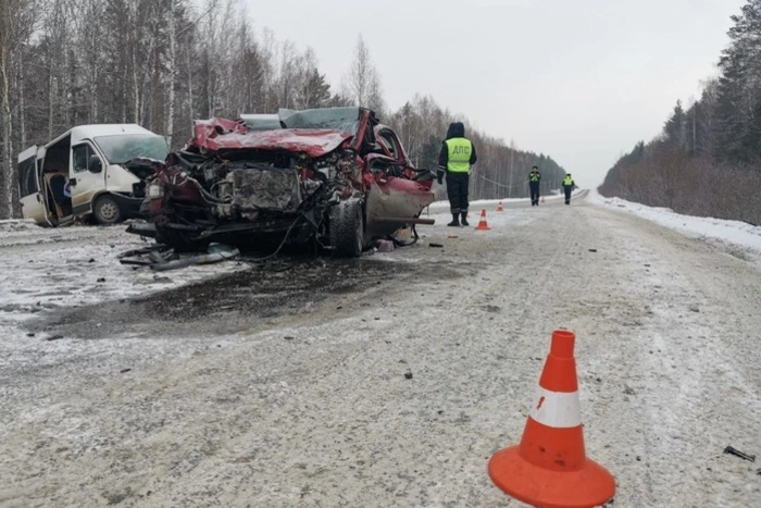Скончалась еще одна учительница из Peugeot, влетевшего в автобус на свердловской трассе
