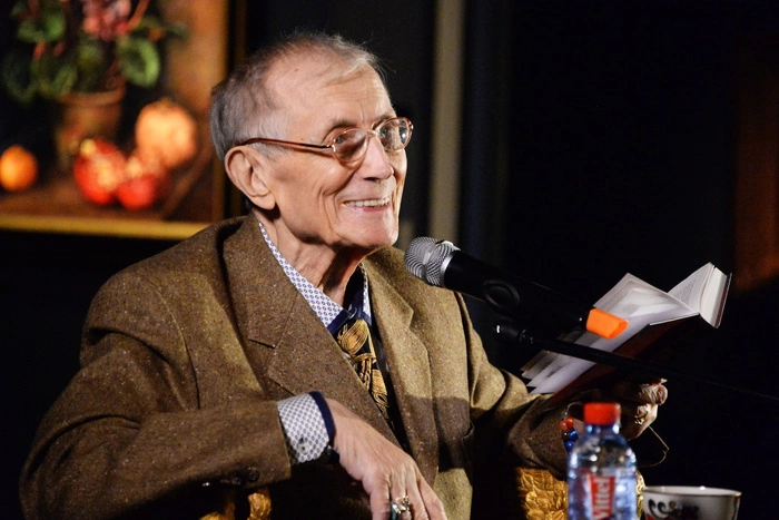 Умер поэт Евгений Евтушенко