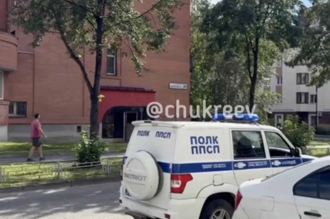 В центре Екатеринбурга накрыли бордель с девушками из Африки