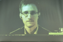 Сноуден попросил предоставления убежища в Бразилии
