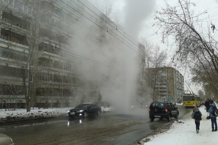 Жители Уктуса остались сегодня днем без отопления и ГВС в результате аварии