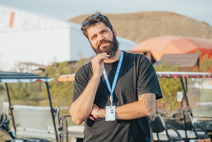 Екатеринбургского режиссёра обвинили в домогательствах к молодым актрисам