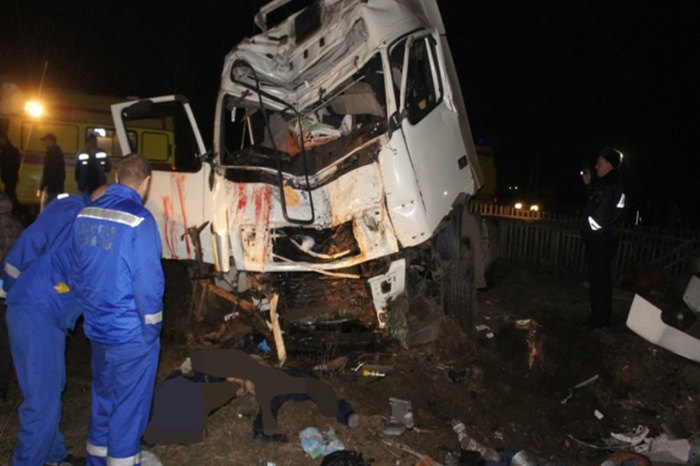 УГИБДД: Погибшие дети попросили пьяного водителя грузовика прокатить их