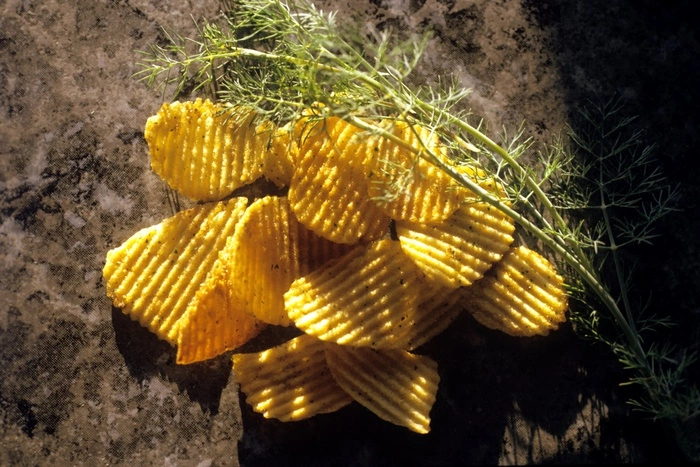 Правительство не поддержало законопроект о налоге на чипсы и газировку