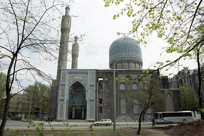 Мусульмане Екатеринбурга: Необходима мечеть на несколько тысяч человек в центре