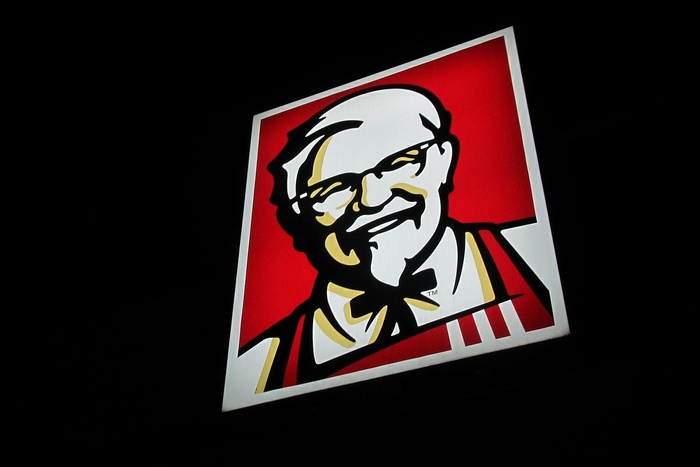 KFC приостанавливает работу в России