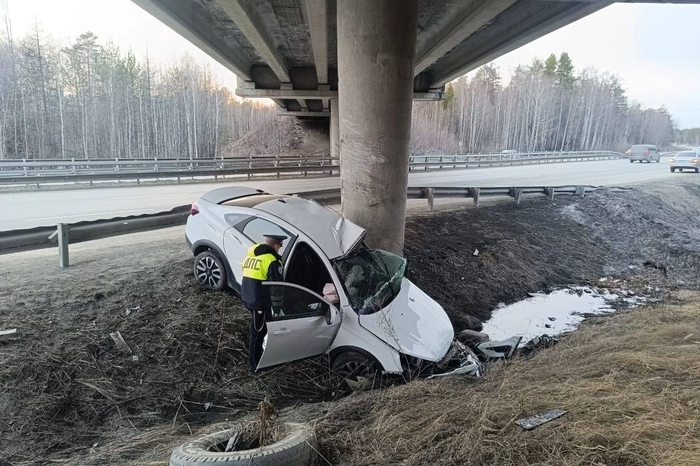 Водитель «Лады» погиб на Серовском тракте под Верхней Пышмой