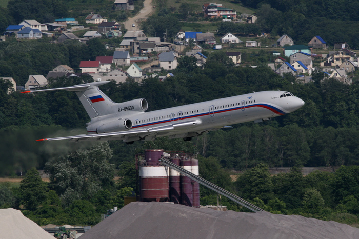 СК прокомментировал версию крушения Ту-154 из-за перегруза