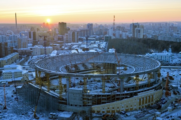 Центральный стадион в Екатеринбурге готов на 85%