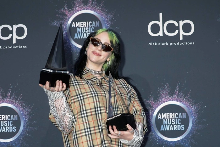 «Яндекс.Музыка» назвала самые популярные песни года