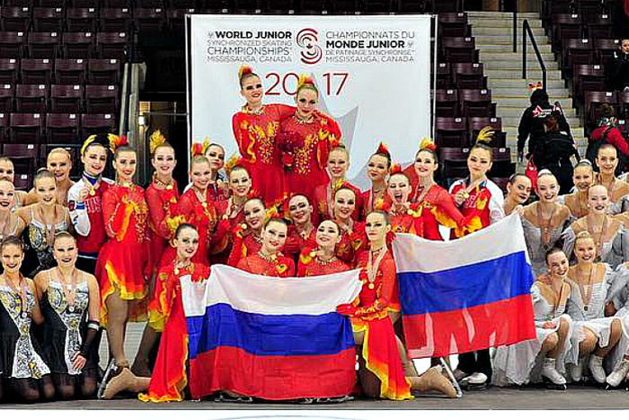 В Екатеринбург вернулись фигуристки, триумфально выигравшие чемпионат мира