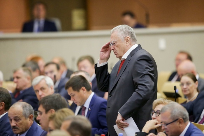 Жириновский объяснил, зачем вернут ларьки: «Коррупции не хватает черного нала»