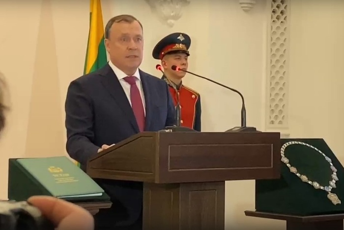 «Все посмеялись»: Куйвашев подшутил над новым мэром Екатеринбурга