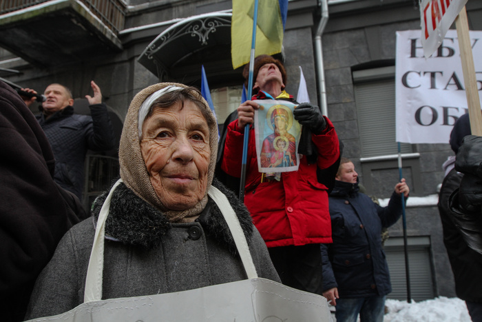 Депутат Рады помолился за срыв программы помощи МВФ Украине