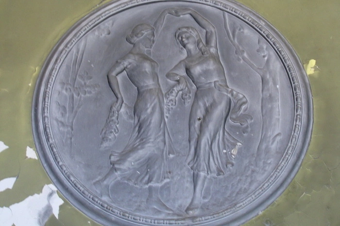 Уральских каменщиков просят восстановить уничтоженную Пальмиру