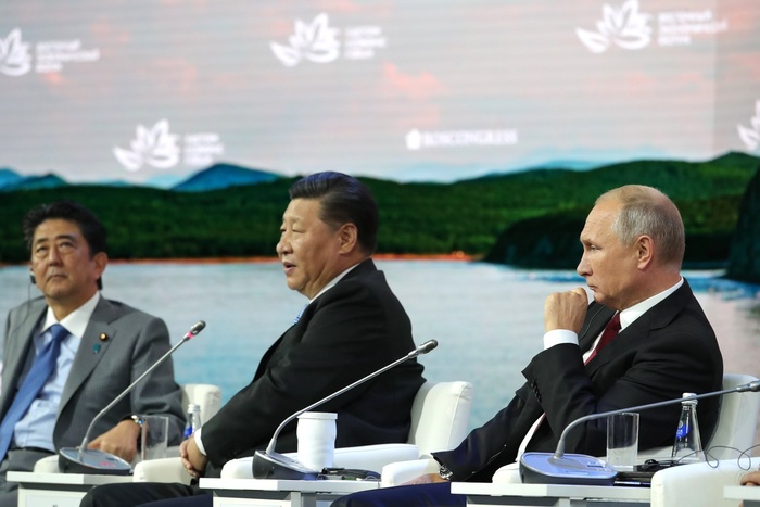 Эксперт: Путин готов к капитуляции, Япония может получить не только Курилы