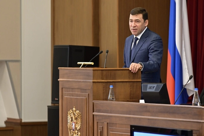 «Может закончиться увольнением, но не сразу». Политологи о «баттле» Пригожина с Куйвашевым