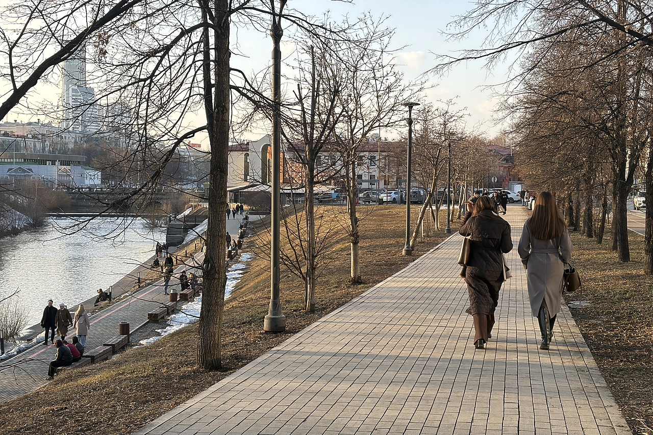 Аномальное тепло до +21 градуса идет в Свердловскую область