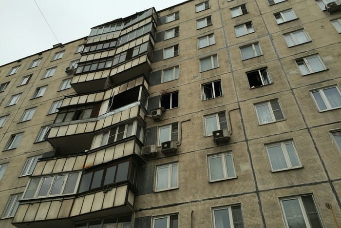 Спасавшийся от пожара москвич выжил после прыжка с девятого этажа