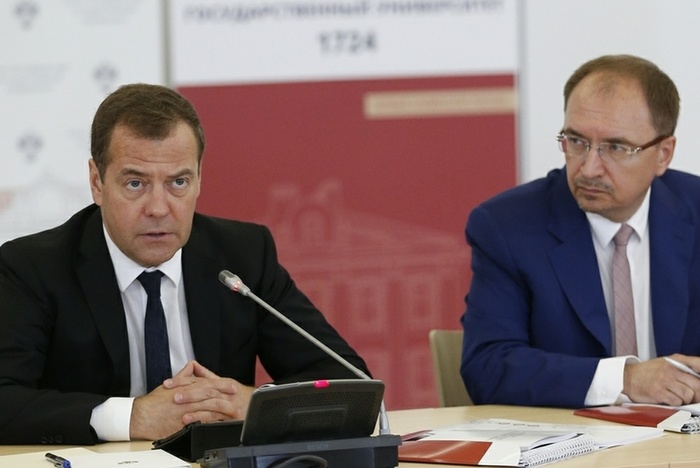 Медведев обрушился с критикой на северокавказских чиновников