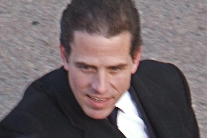 У сына Джо Байдена нашли интимные фото маленьких девочек