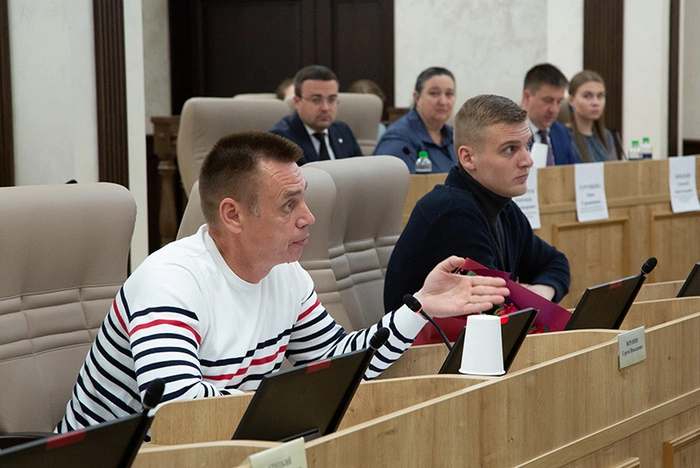 Глава Екатеринбурга ответил на вопрос о катке на площади 1905 года