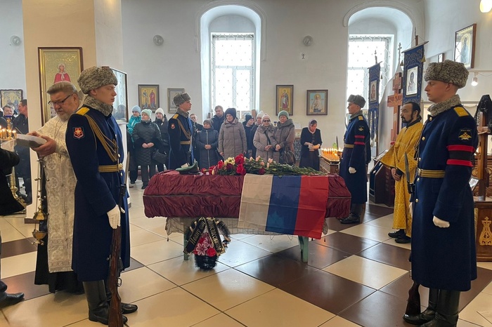 В Свердловской области похоронили мобилизованного, который погиб в День защитника Отечества