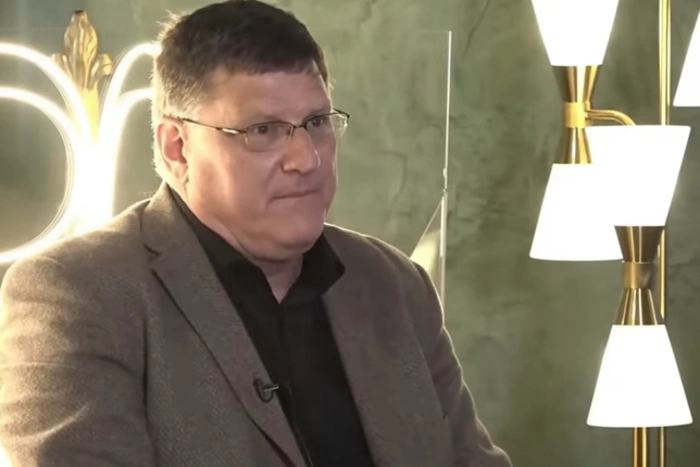 В Екатеринбург прибыл Скотт Риттер