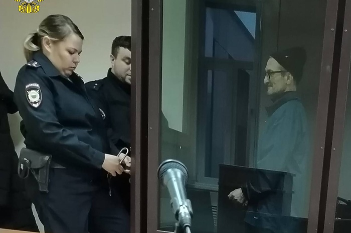 В Екатеринбурге вынесли приговор рецидивисту-упырю за двойное убийство 24-летней давности