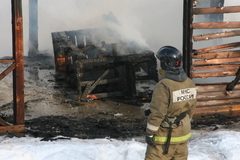 Двухлетний малыш погиб в пожаре в Свердловской области