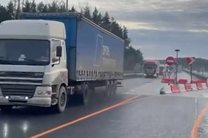 В Екатеринбурге открыли движение по обновлённому участку ЕКАД