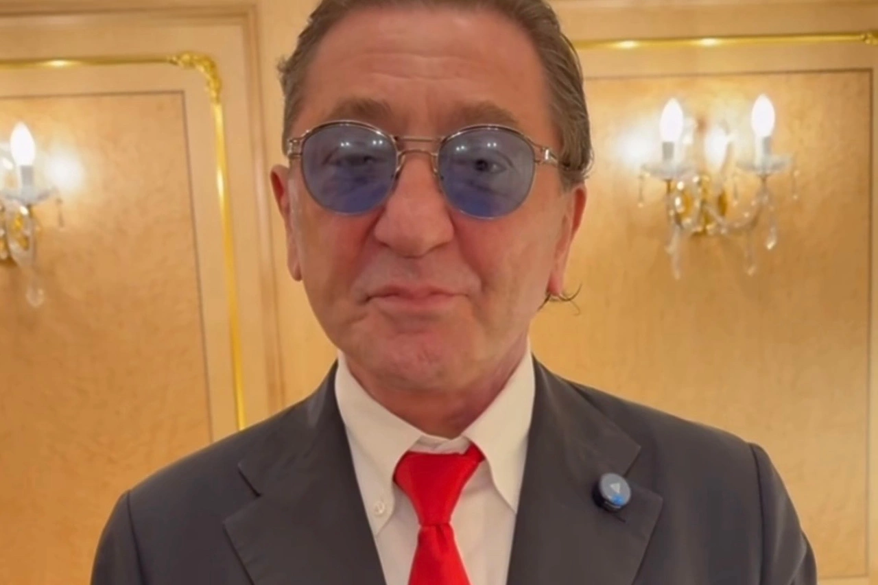 Лепс посочувствовал семьям, которые «кормят своих детей» на зарплату в 200-300 тысяч рублей