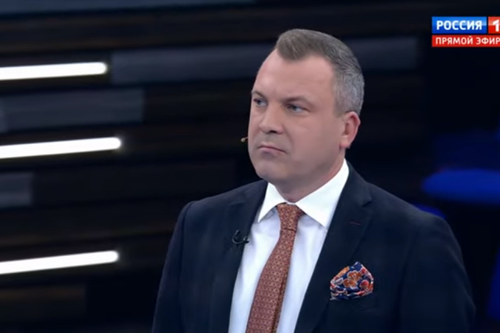 Ведущий Евгений Попов намерен стать депутатом Госдумы