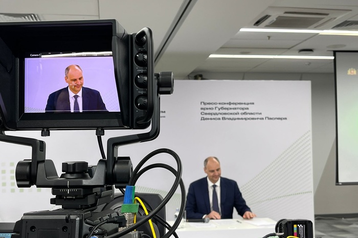 Будет ли развиваться малая авиация на Урале? Отвечает Денис Паслер